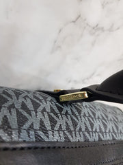 *MICHAEL KORS*
Duffel bag