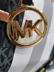 *MICHAEL KORS*
Duffel bag