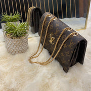 LV Stylish Cross Body Bags