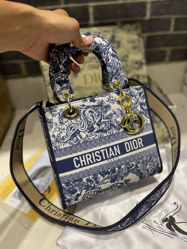 Dior Medium Lady D-Lite Bag