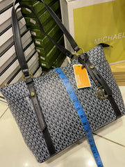 Michael Kors 2 Pcs Tote Bag Set