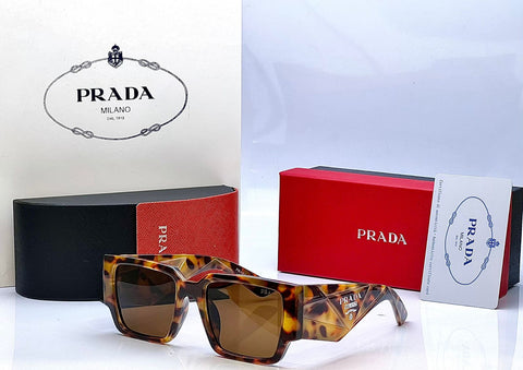 Prada Women's Trendy Sunnies